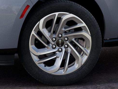 New 2027 Lincoln Navigator Reserve AWD/4WD image 19