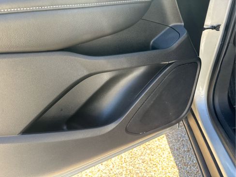 Used 2022 GMC Terrain SLE w/ Driver Convenience Package image 24