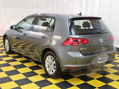 Used 2015 Volkswagen Golf SE image 5