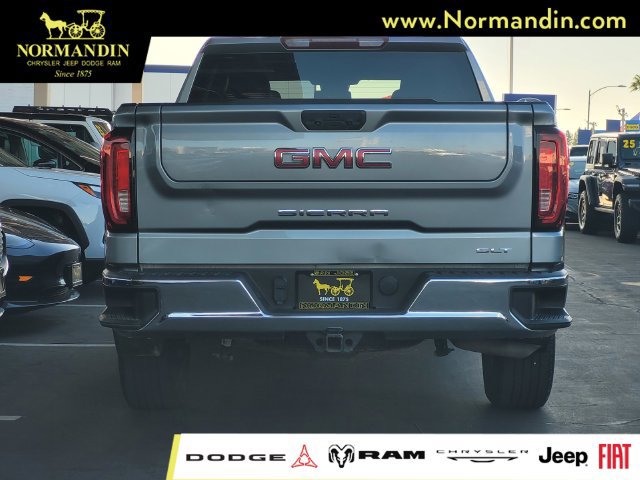 Used 2024 GMC Sierra 1500 SLT AWD/4WD image 4