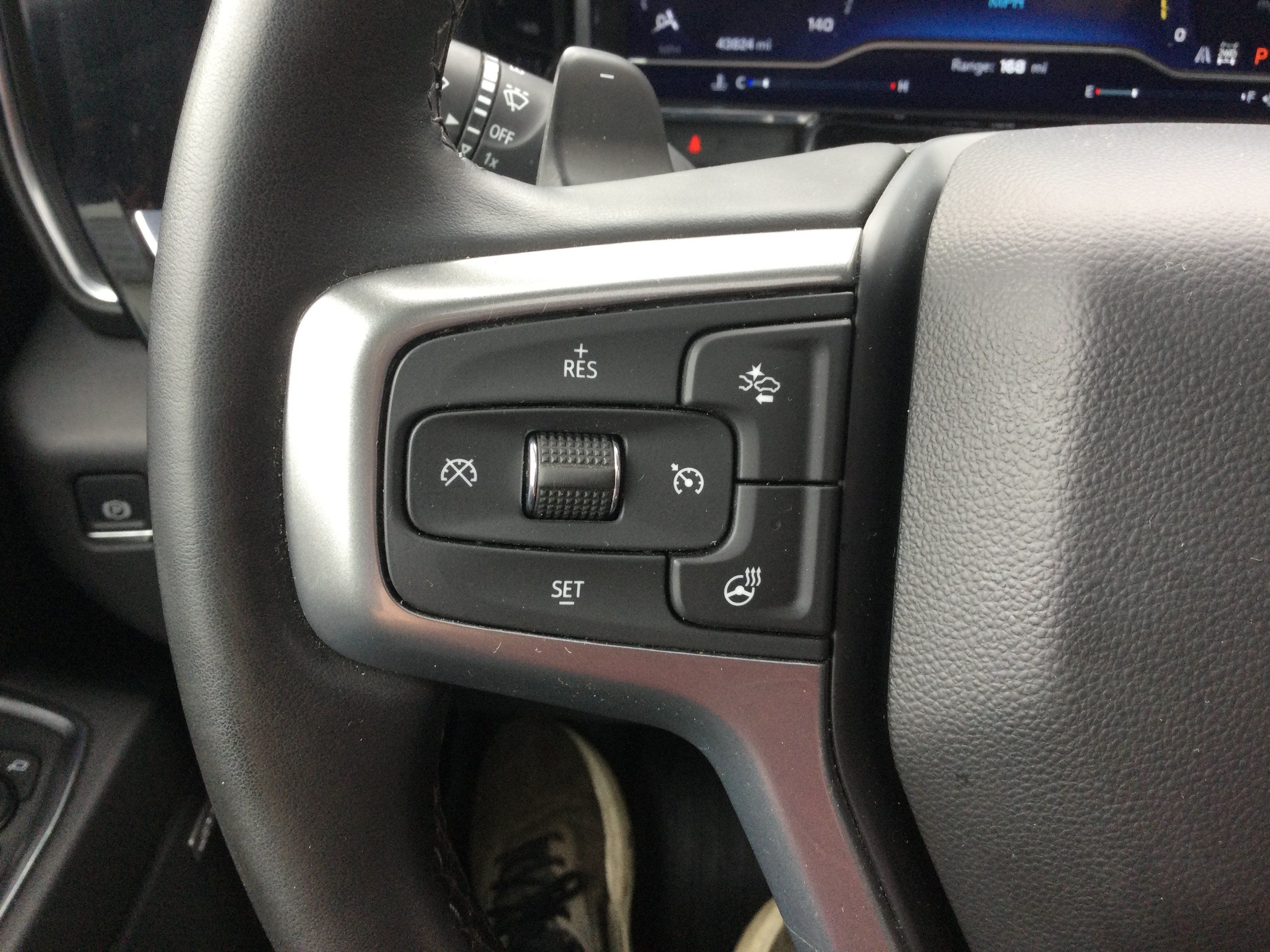 Used 2024 Chevrolet Silverado 1500 LTZ w/ LTZ Premium Package AWD/4WD image 21