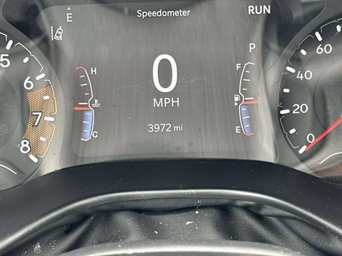 Used 2023 Jeep Compass Latitude AWD/4WD image 20