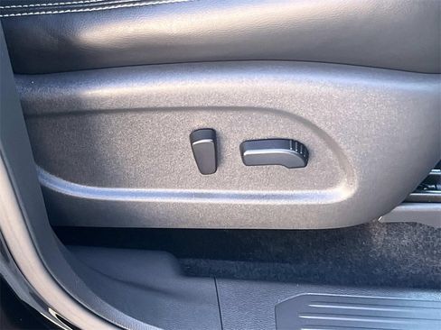 Used 2024 Nissan Murano SL image 20