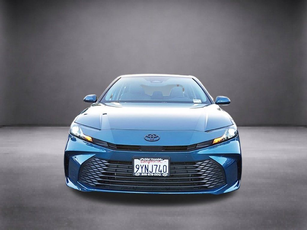 Used 2026 Toyota Camry LE FWD image 11