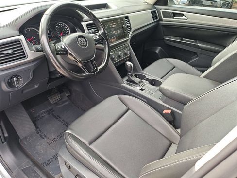 Used 2018 Volkswagen Atlas SE FWD image 31