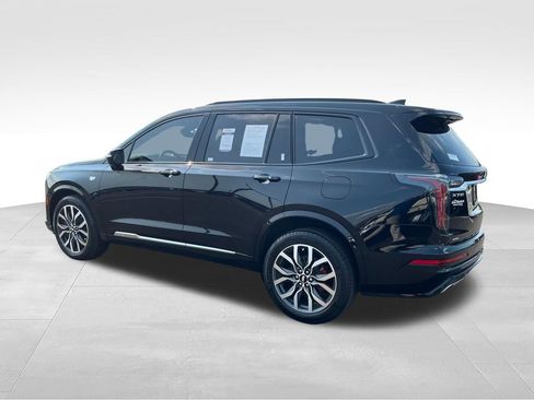 Used 2024 Cadillac XT6 Sport w/ Technology Package AWD/4WD image 4