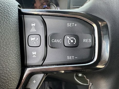 Used 2024 RAM 2500 Limited image 16