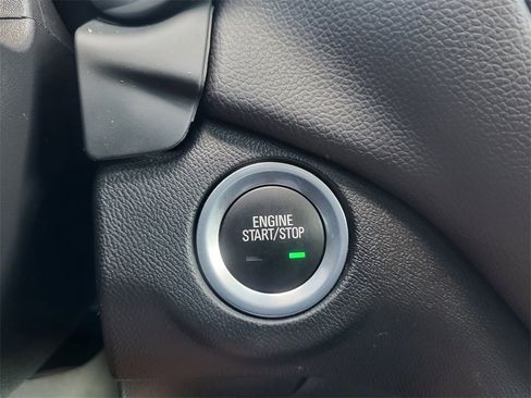 Used 2024 Chevrolet Equinox LT image 13