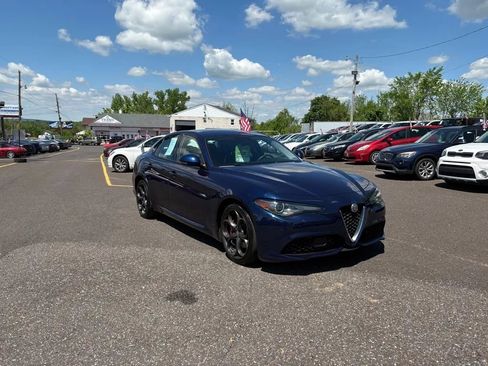 Used 2018 Alfa Romeo Giulia Ti Sport w/ Quick Order Package 22S Sport image 7
