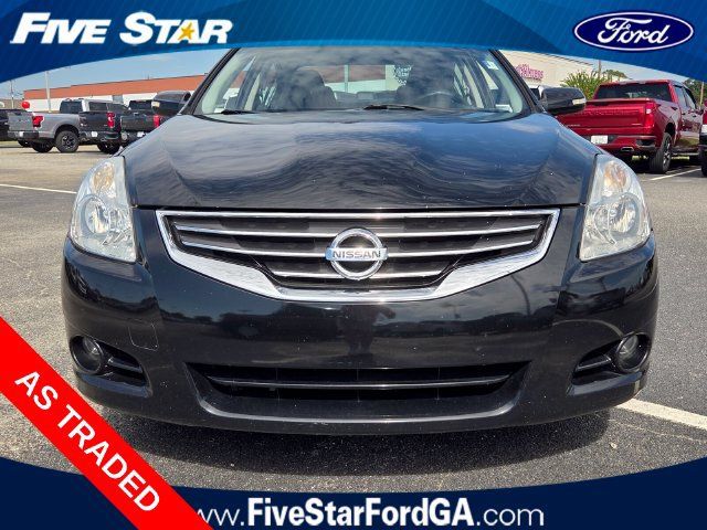 Used 2012 Nissan Altima 3.5 SR FWD image 2