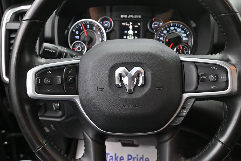 Used 2022 RAM 1500 Big Horn AWD/4WD image 30