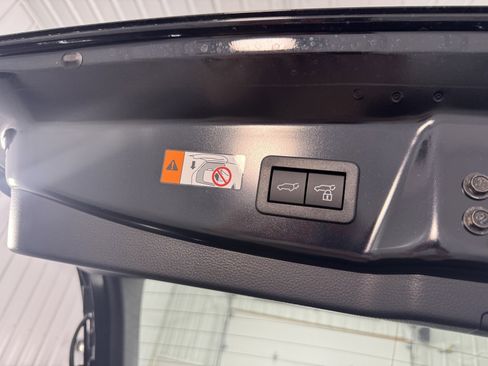 New 2025 Toyota Prius Plug-In Hybrid w/ Limited Premium Package image 12