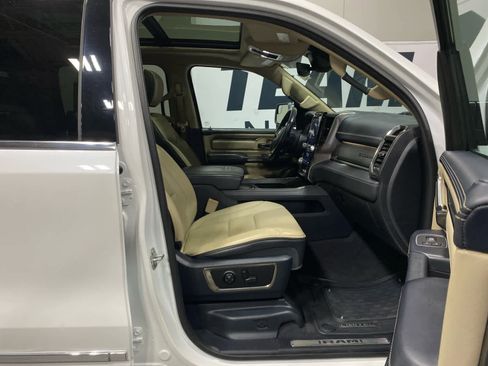 Used 2020 RAM 1500 Limited image 31