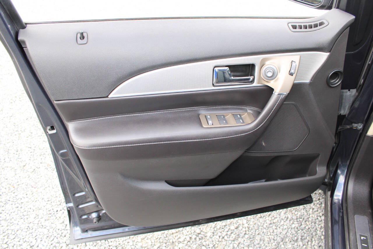 Used 2013 Lincoln MKX AWD image 19