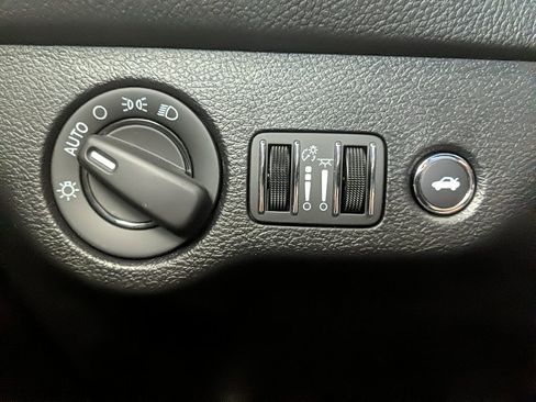 Used 2023 Dodge Challenger SXT w/ Cold Weather Group image 21