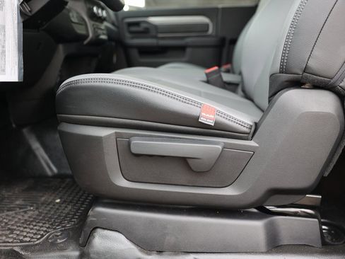 New 2024 RAM 5500 Tradesman image 20