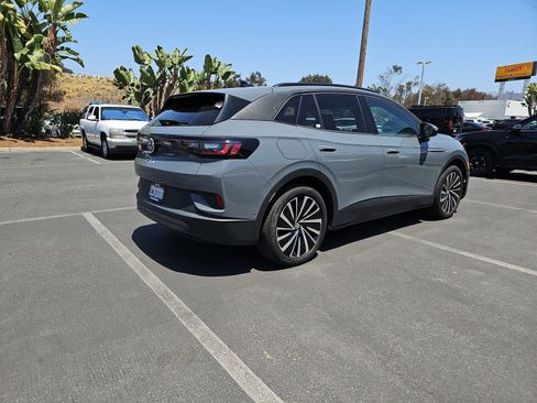 Used 2024 Volkswagen ID.4 S RWD image 5