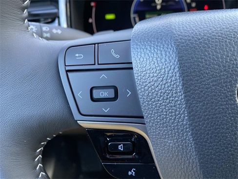 New 2026 Toyota Camry SE image 14