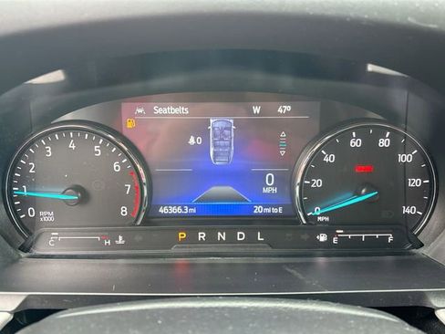 Used 2022 Ford Explorer XLT image 21