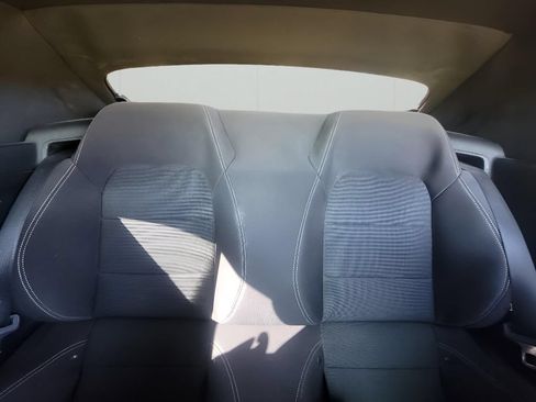 Used 2017 Ford Mustang Convertible RWD image 20
