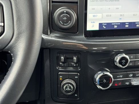 Certified 2022 Ford F150 XLT w/ Equipment Group 302A High image 11