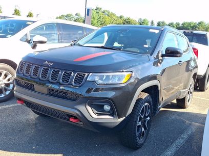New 2026 Jeep Compass Trailhawk w/ Sun, Sound & Navigation Group