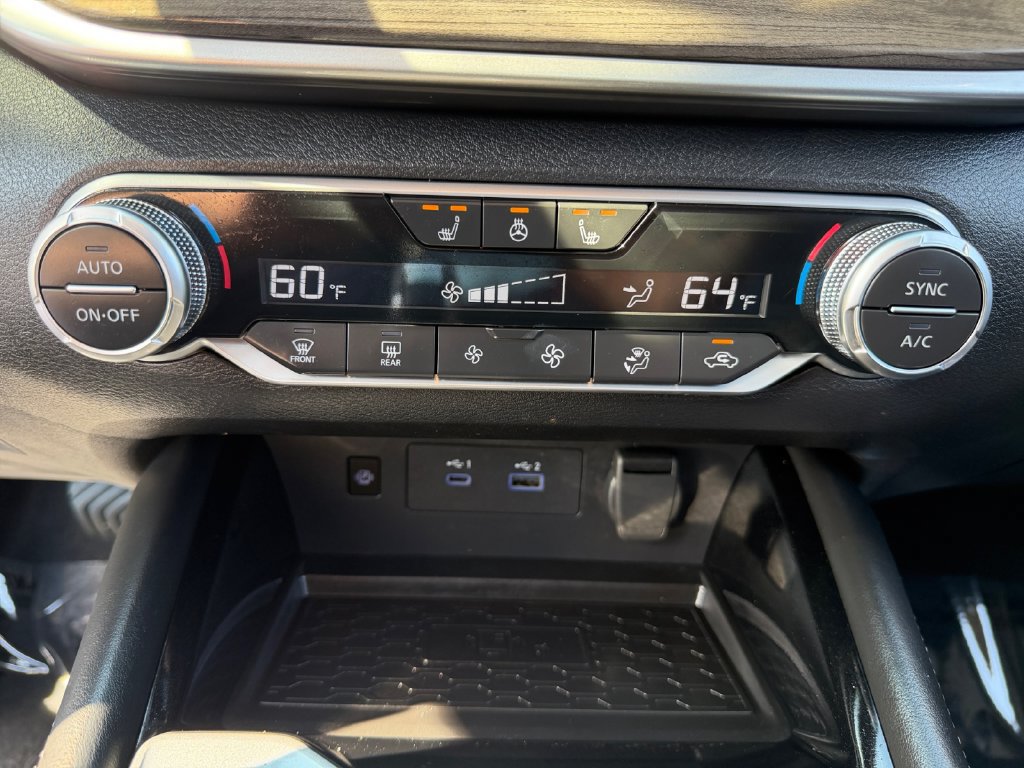 Used 2024 Nissan Altima 2.5 SL AWD/4WD image 19