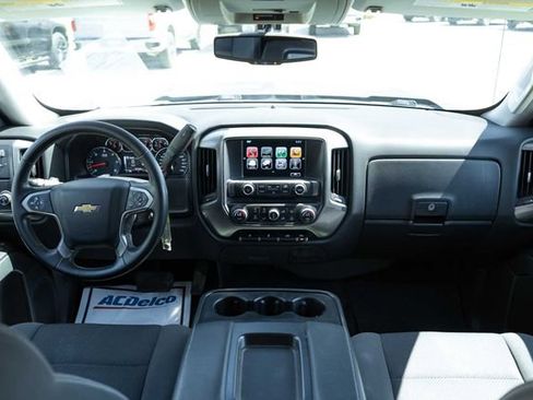 Used 2018 Chevrolet Silverado 1500 LT w/ Texas Edition image 15