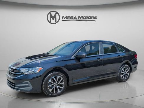 Used 2024 Volkswagen Jetta S FWD image 2