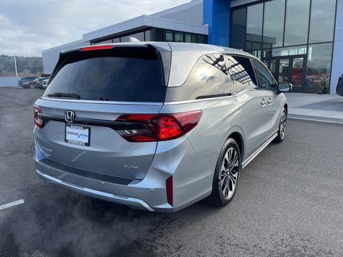 New 2026 Honda Odyssey Elite image 4