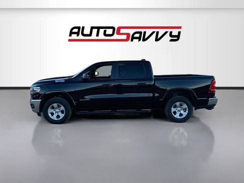 Used 2025 RAM 1500 Big Horn AWD/4WD image 4