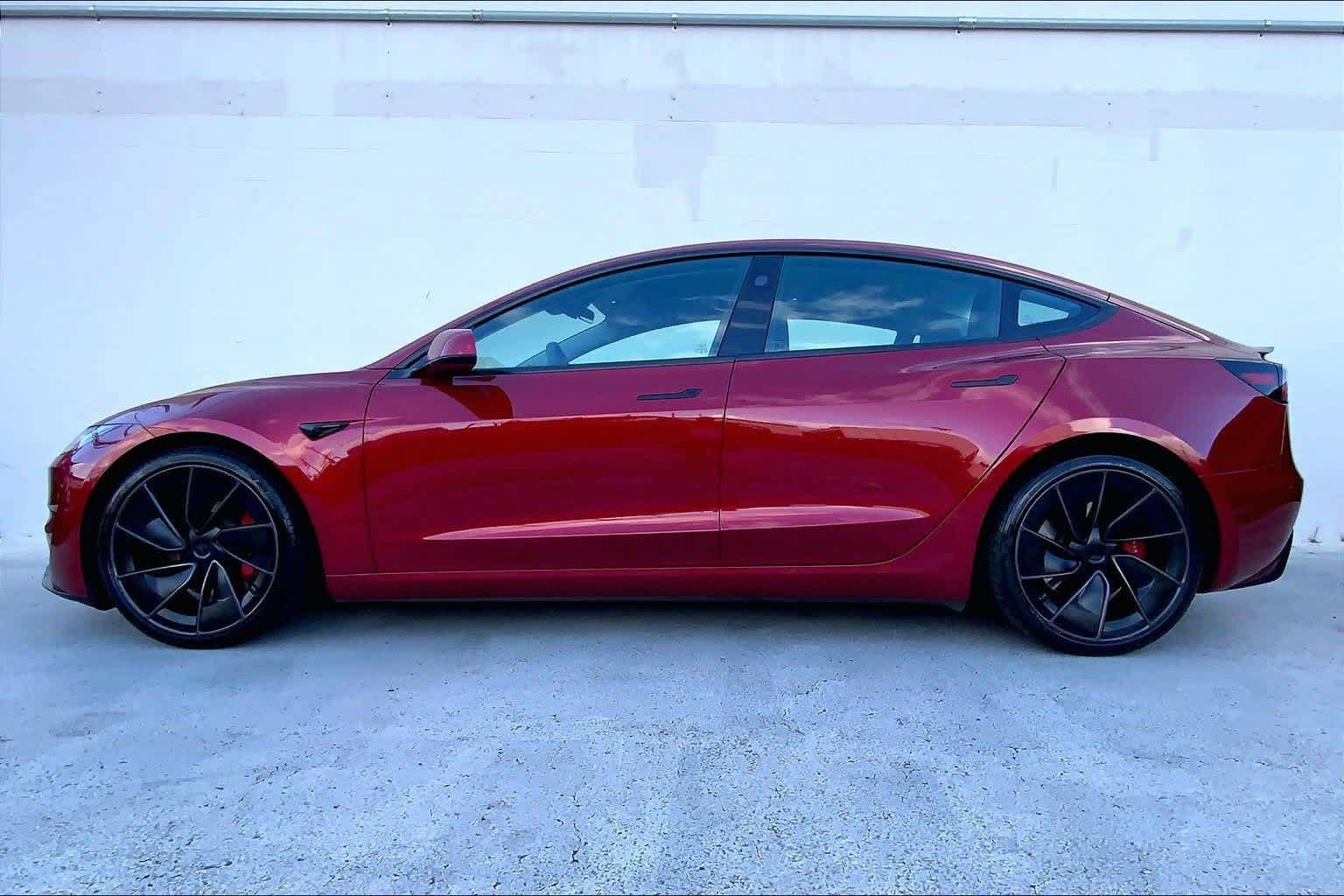 Used 2025 Tesla Model 3 Performance AWD/4WD image 3
