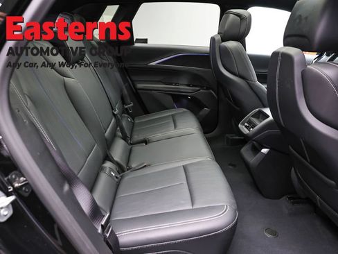 Used 2025 Cadillac Lyriq Luxury AWD/4WD image 24