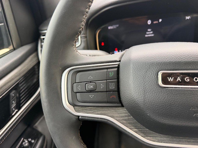 Used 2024 Jeep Wagoneer Series II AWD/4WD image 14