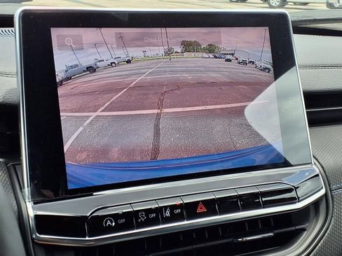 New 2025 Jeep Compass Latitude w/ Convenience Group image 11