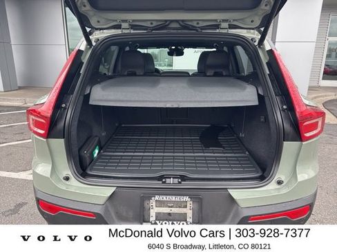 Used 2023 Volvo XC40 Recharge Plus w/ Protection Package Premier AWD/4WD image 4