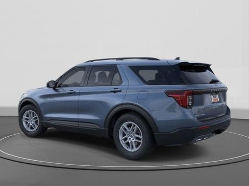 New 2026 Ford Explorer Active w/ Active Comfort Package RWD image 4