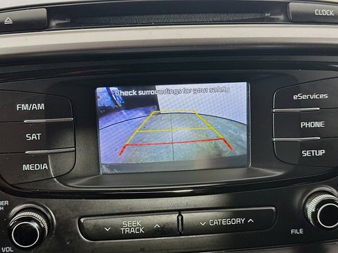 Used 2016 Kia Sorento AWD w/ LX Convenience Package image 19