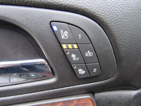 Used 2012 GMC Sierra 2500 Denali w/ Suspension Package, Off-Road image 22