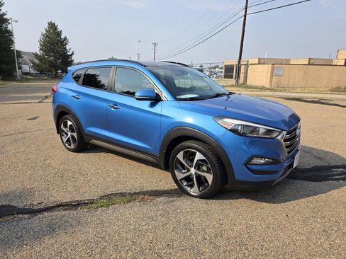 Used 2016 Hyundai Tucson Limited w/ Option Group 03 AWD/4WD image 10