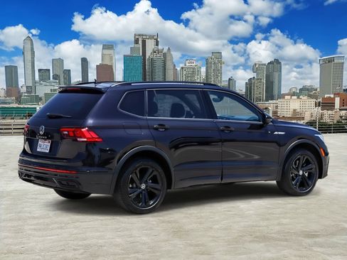 Certified 2023 Volkswagen Tiguan SE R-Line FWD image 4