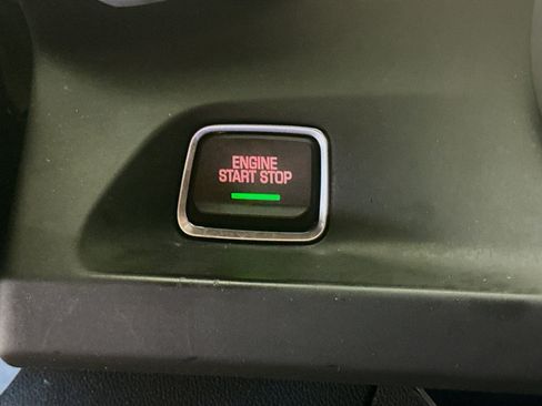 Used 2021 Chevrolet Camaro LT image 19