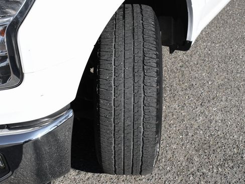 Used 2017 Ford F150 XLT w/ Equipment Group 301A Mid image 40