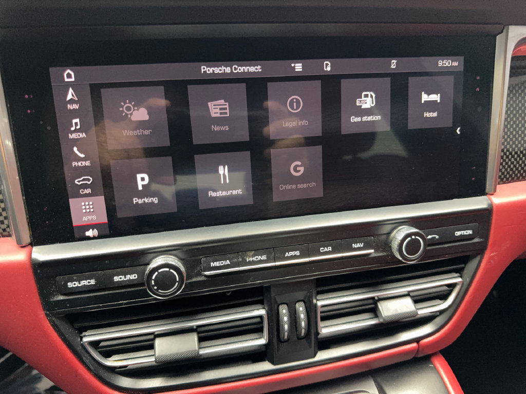Used 2021 Porsche Macan Turbo AWD/4WD image 64