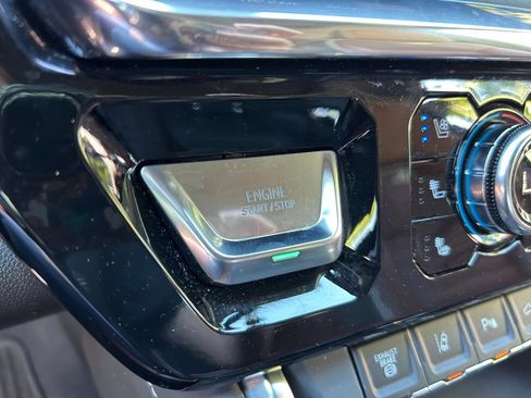 Used 2024 GMC Sierra 3500 Denali Ultimate AWD/4WD image 41
