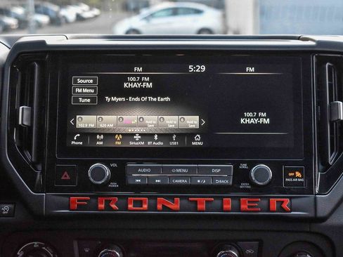 Used 2025 Nissan Frontier PRO-4X image 13