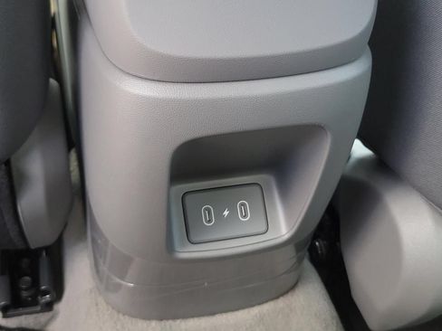 New 2026 Hyundai Elantra SE FWD image 10