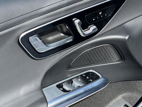 Certified 2025 Mercedes-Benz E 350 4MATIC Sedan image 12