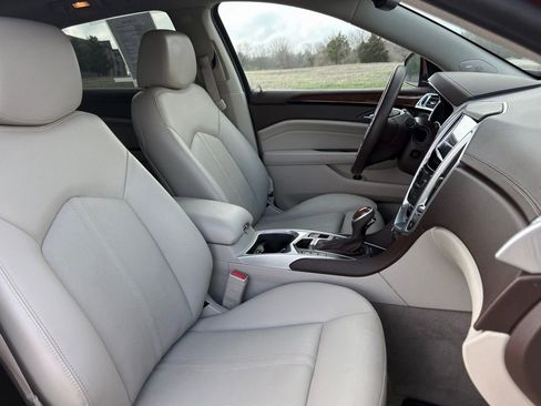 Used 2016 Cadillac SRX Performance w/ Driver Awareness Package image 21