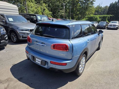 Used 2016 MINI Cooper Clubman FWD image 4